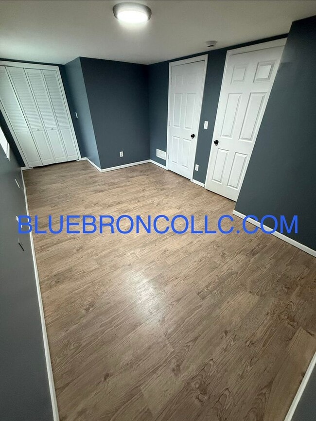 Photo - 101 SE Summit Ave Unit B