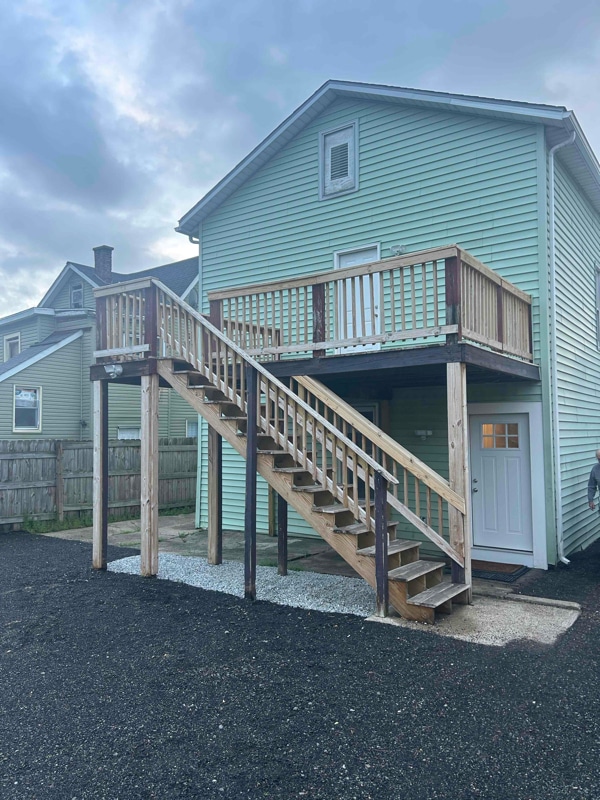 Photo - 523 W 17th St Unidad 2