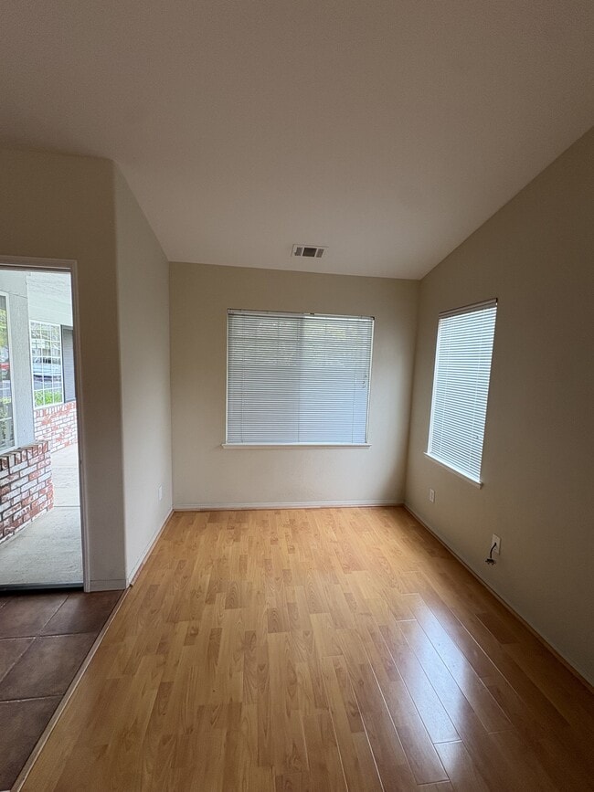 Photo - 155 Kalley Dr