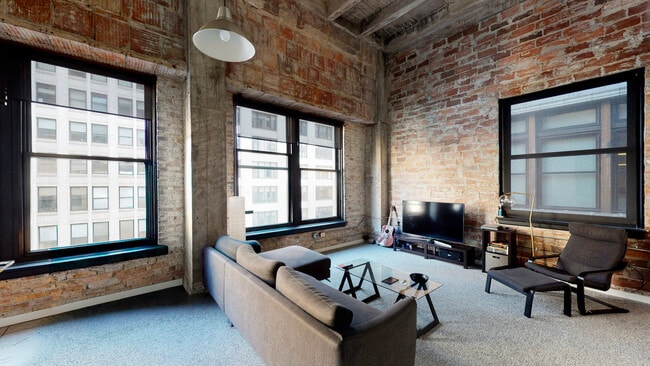 Building Photo - 20 N State St Unit 1005 Rental