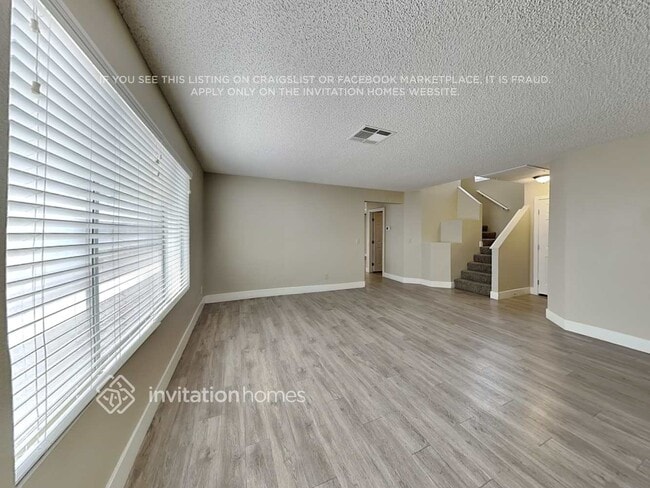 Photo - 1401 Lucia Dr