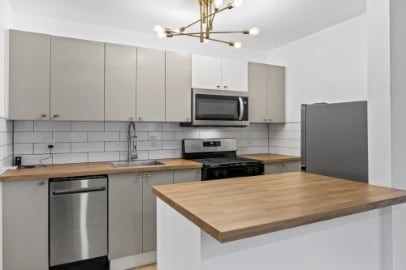 Photo - The Alamo Apartments