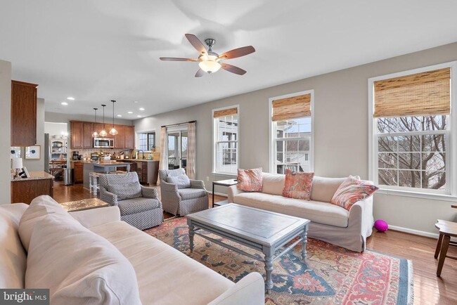 Photo - 35507 St James Dr