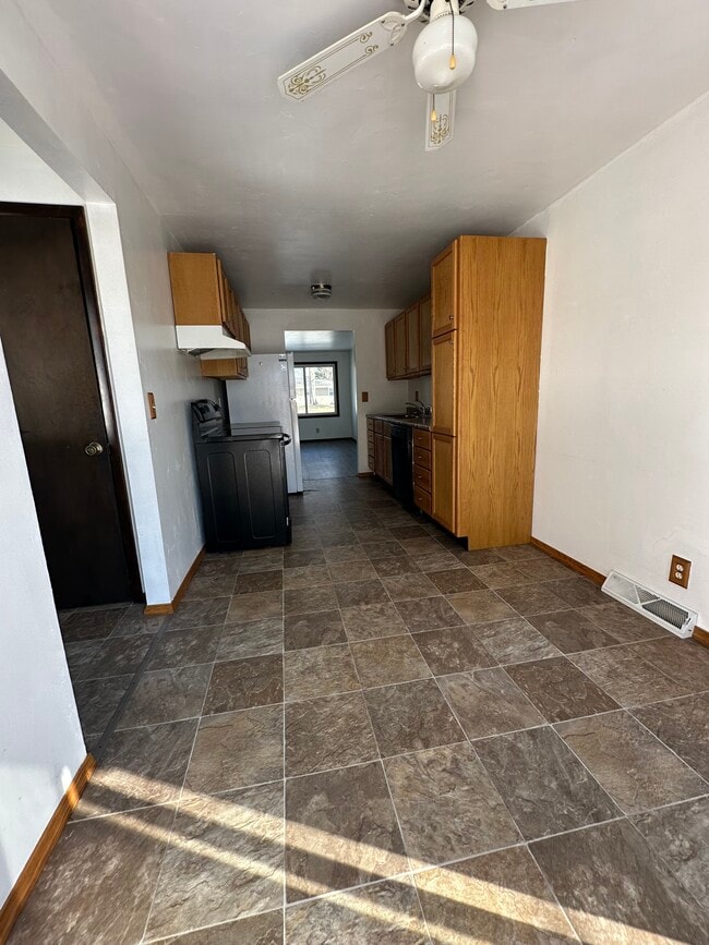 Photo - 1343 Sunray Ln