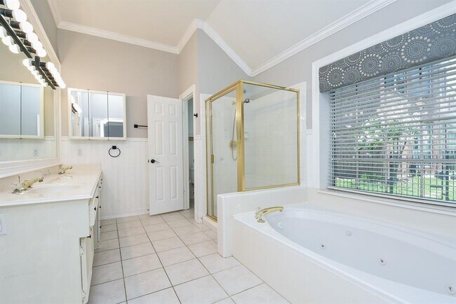 Photo - 18514 Tranquility Dr House