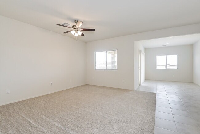 Photo - 836 W Calle Falerno