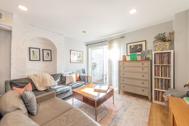 Photo - 67 Bright St