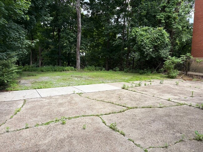 Photo - 5718 Munhall Rd Unit 5718 Munhall Road