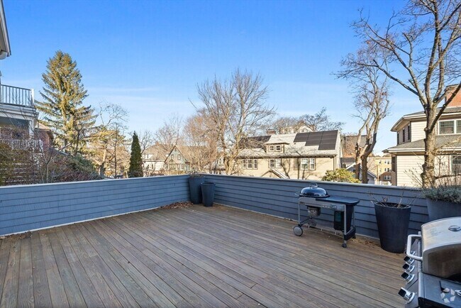 Building Photo - 62 Atherton Rd Unit 1 Rental