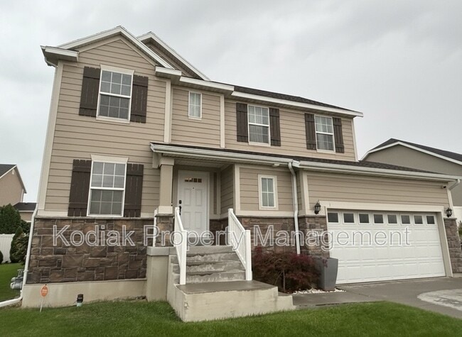 Building Photo - 5757 Coral Pine Ct S
