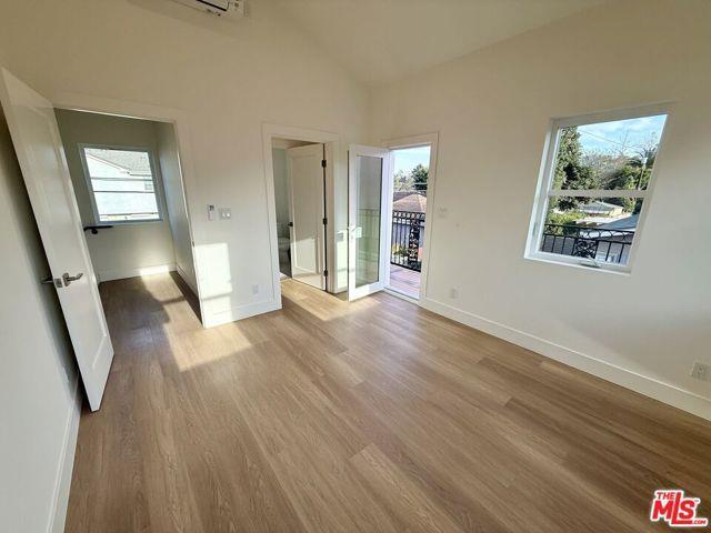 Photo - 2744 Veteran Ave