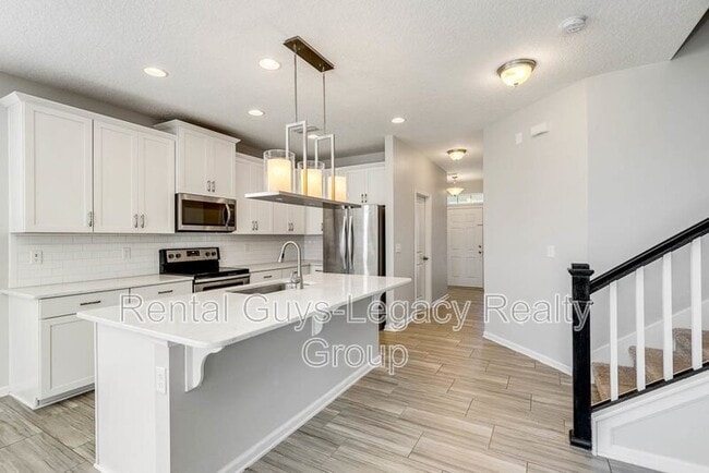 Photo - 14743 Rain Lily St