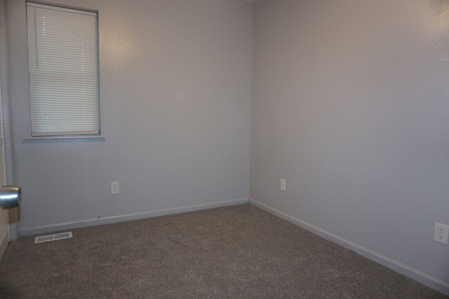 Photo - 65 Sycamore Cir