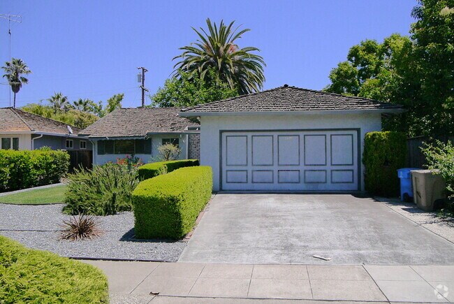 Building Photo - Beautiful 3BR/2BA Home in Prime Cupertino ...