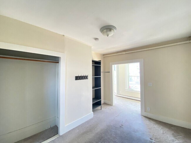 Photo - 118 Locust St Unidad 4