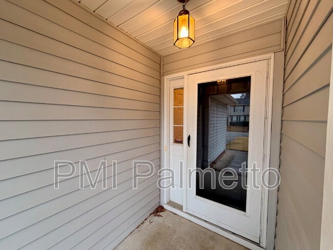 Photo - 274 Ambling Cir