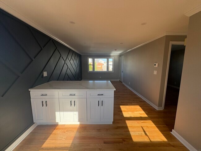 Photo - 56 Victor St