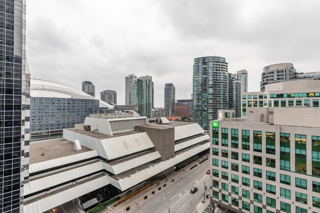 Photo - 300 Front St W Unit ID1345970P