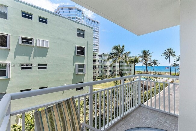 Building Photo - 1770 S Ocean Blvd Unit 308