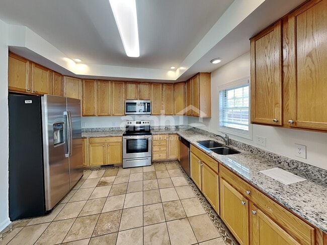 Photo - 1205 Chapmans Retreat Dr