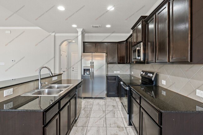 Photo - 818 Dunford Dr