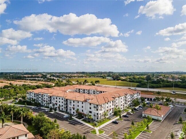 Building Photo - 3991 NW 82nd Ave Unit 1D Rental