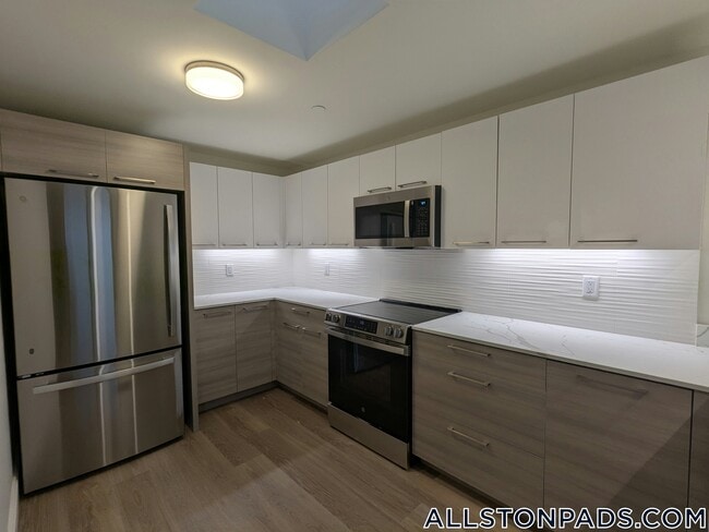 Photo - 1079 Commonwealth Ave Apartment Unit 503