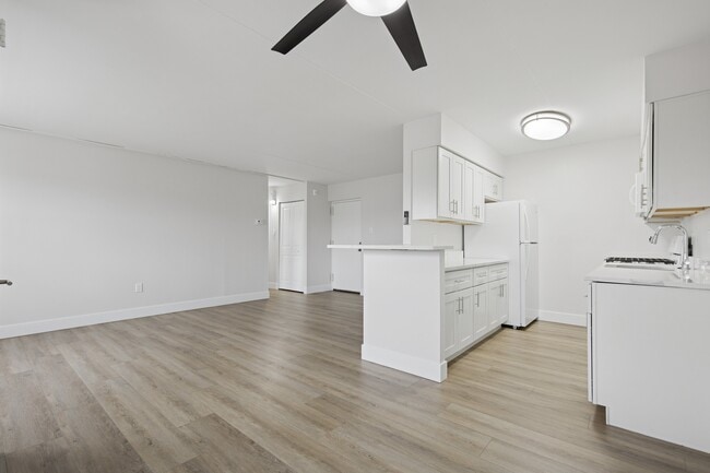 Photo - Crossings at Stanbridge