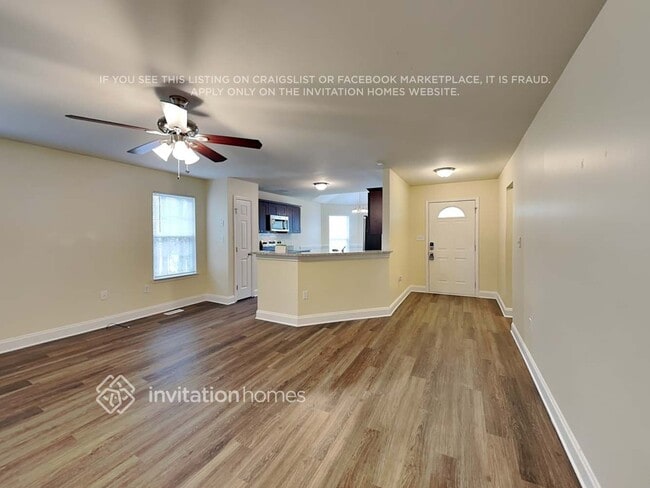 Photo - 204 Christianna Ct NW