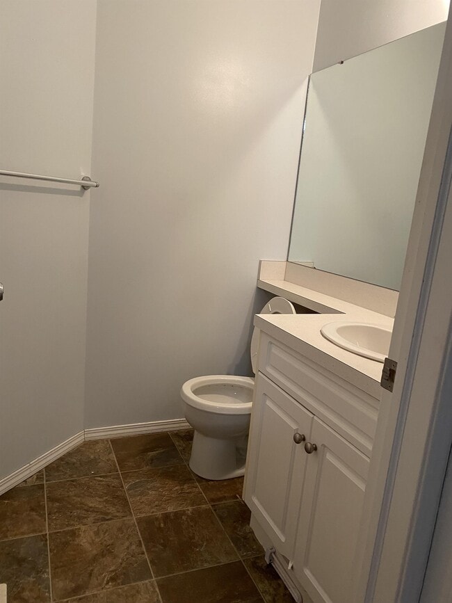 Photo - 2266 Atkinson St