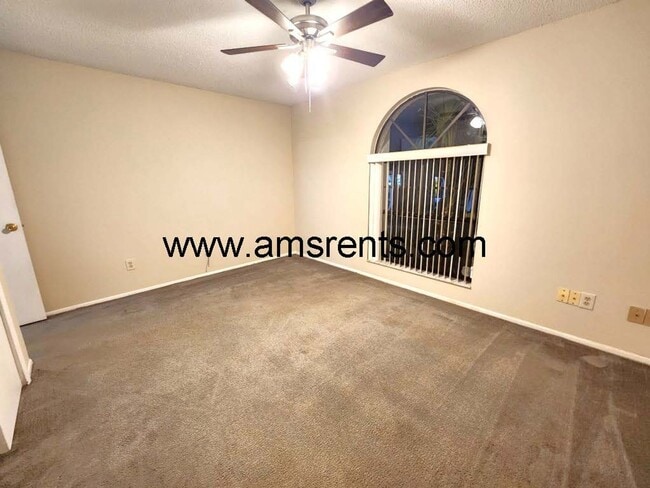 Photo - Spacious 3 bedroom 2 bath in Kissimmee