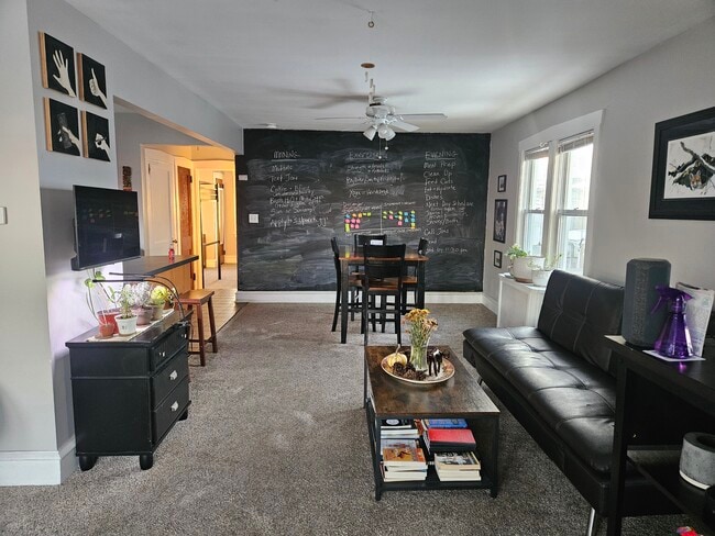 Photo - 20 E Coulter Ave Unit 2