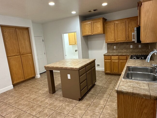 Photo - 3206 W Vine Ave