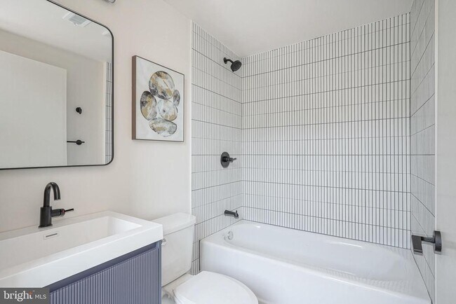 Photo - 1301 Bainbridge St Unit 314