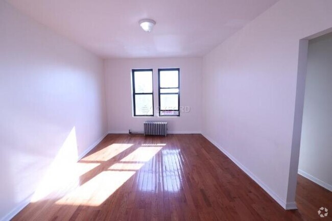 Building Photo - 2 bedroom in Queens NY 11354 Unit A-2H Rental