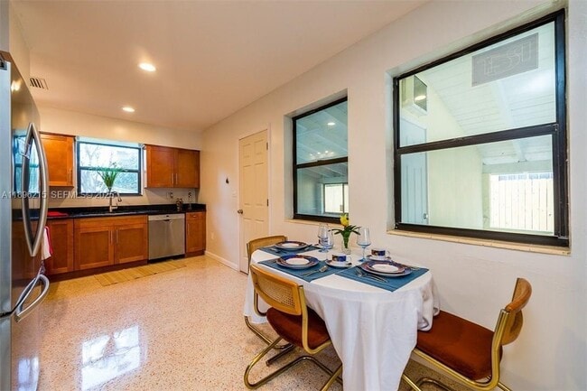 Photo - 7830 SW 99th St