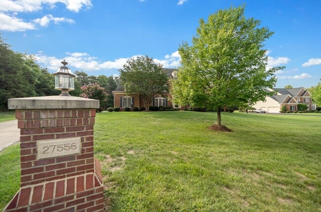 Photo - 27556 Paddock Trail Pl