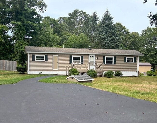 Building Photo - 27 Lynnbrook Ave Rental