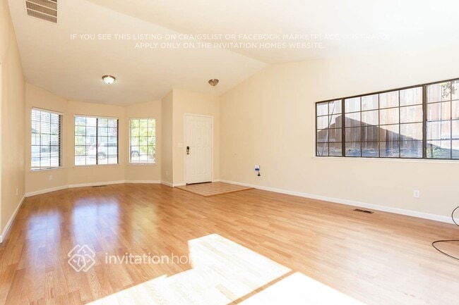 Photo - 449 Topsail Dr