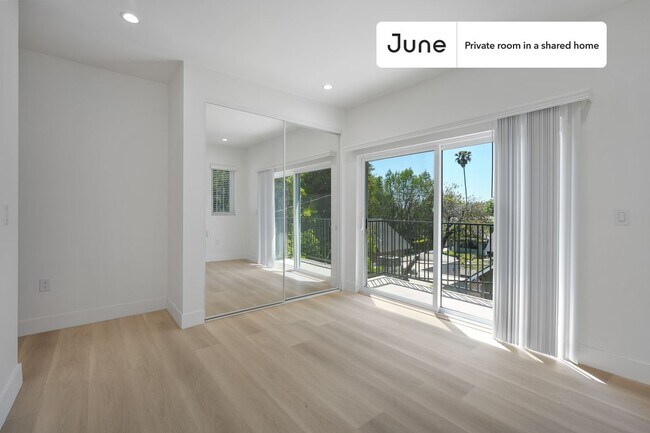 Photo - Room in Shared 4 bed/3 bath home Unidad D