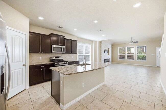 Photo - Spacious 4 bed 2.5 bath home available for rent