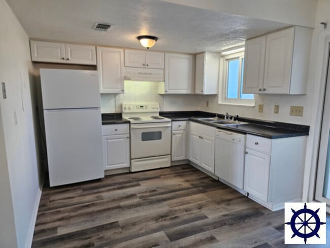 Photo - 2910 Ormond Ave
