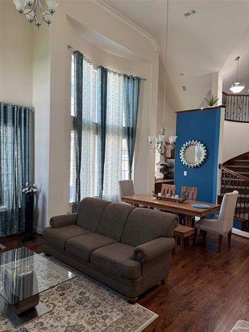 7613 Choctaw Ln