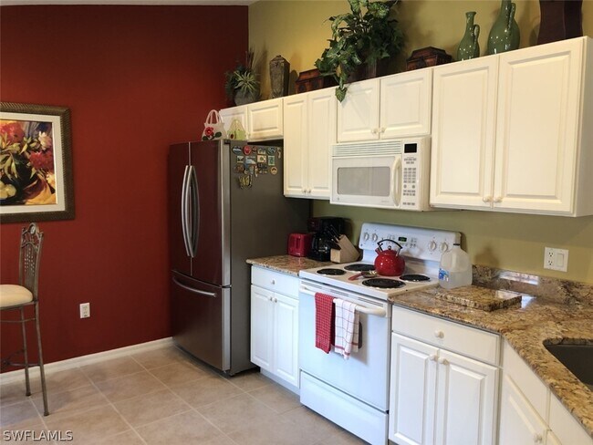 Photo - 1380 Tiffany Ln Unidad 2204