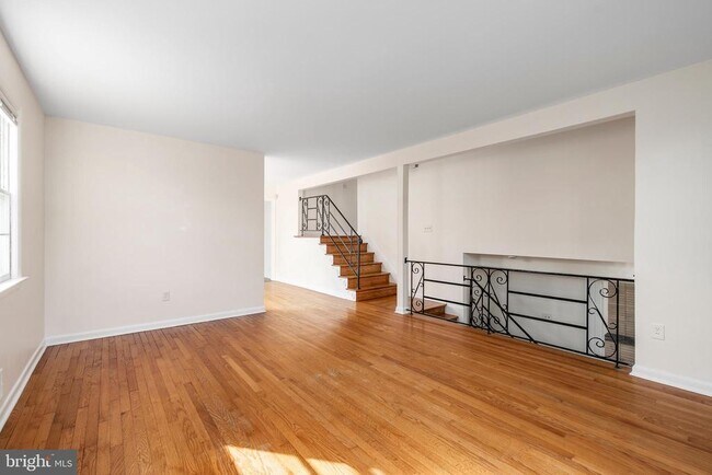 Photo - 4208 16th St NW