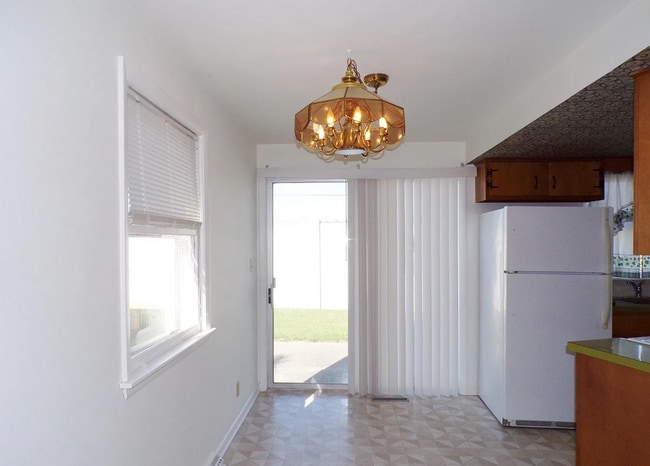 Photo - 2205 W Westport Rd