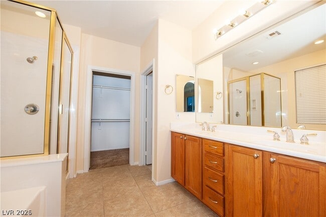 Photo - 11768 Del Sur Ave