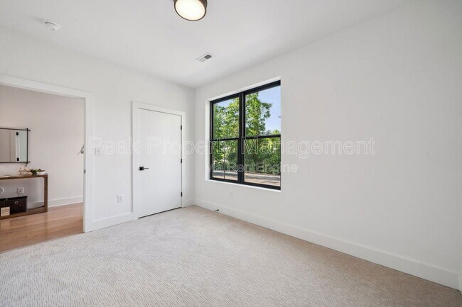 Photo - 1609 Pulaski St