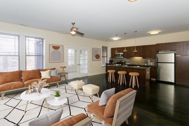 Kitchen - 5118  S. Greenwood Apartments