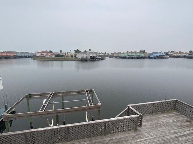 Photo - PADRE ISLAND HOME - EXTRA WIDE CANAL!